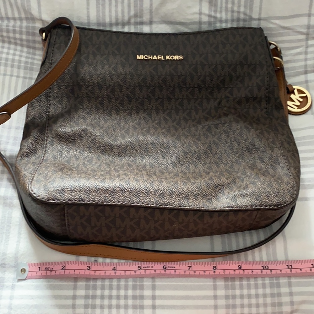 Michael Kors crossbody